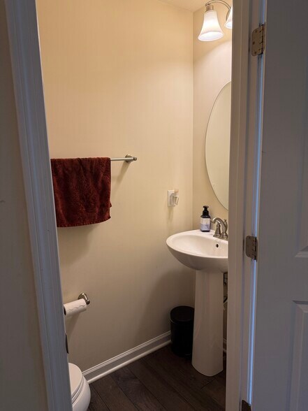 Half Bathroom - 624 Edison Dr
