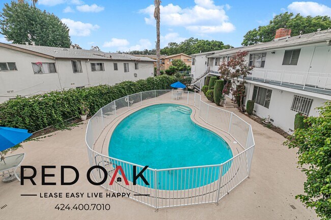 Building Photo - 4505 Santa Rosalia Dr