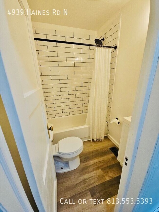 Building Photo - 4939 Haines Rd N