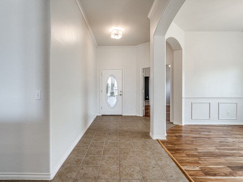Entryway - 20301 Flowered Meadows Way