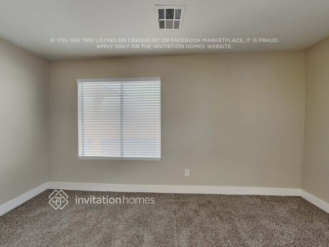 Building Photo - 8648 Shady Pines Dr