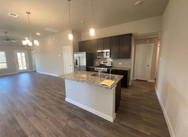 Building Photo - 3119 Spanish Oak Ln