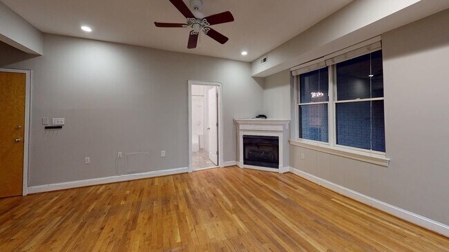 Building Photo - 1417 Chapin St NW