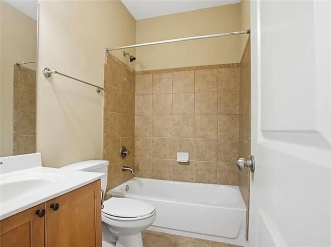 Building Photo - 845 Botanica Way