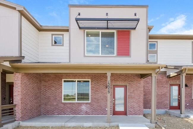 Building Photo - 13959 Vispo Wy