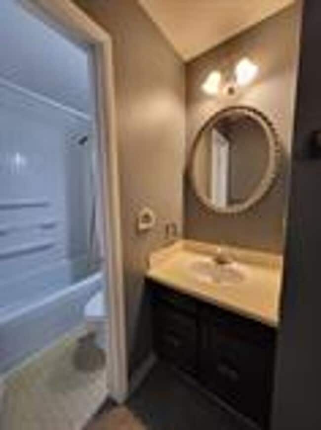 Building Photo - Heat included! Walk to gondola or town!