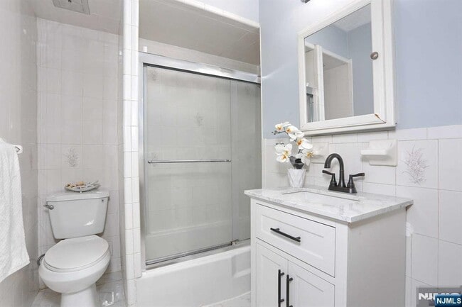 Building Photo - 7-09-9 Campbell Rd