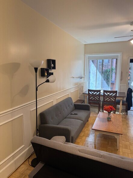 Building Photo - 1710 Commonwealth Ave