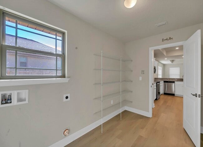 Building Photo - 3639 Ranch Dr