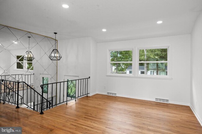 Building Photo - 408 California Trail
