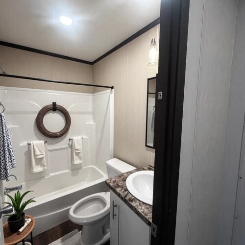 Building Photo - 928 Sharpe Rd