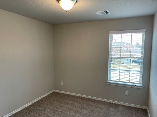 Building Photo - 838 Wembley Wood Wy