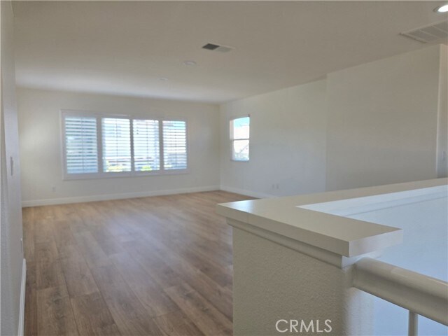 Building Photo - 31532 Royal Oaks Dr