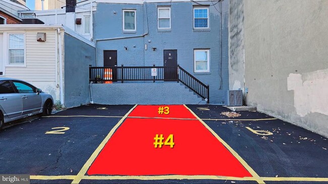 Building Photo - 1214 N King St