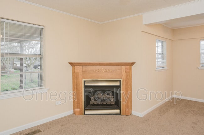 Building Photo - 1586 Arcade Terrace