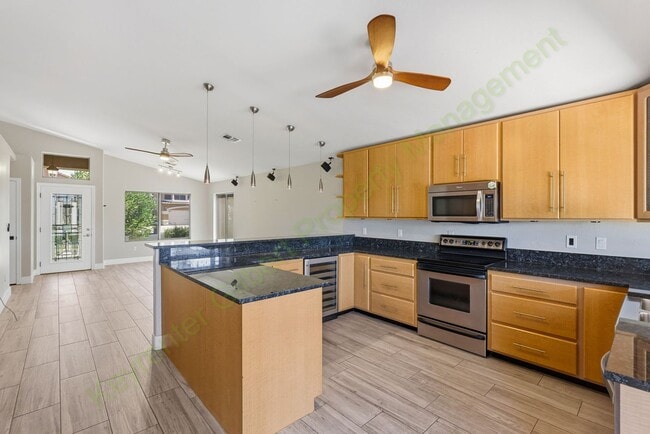Building Photo - Resort-Style Gilbert Living with Private Pool & Outdoor Kitchen!