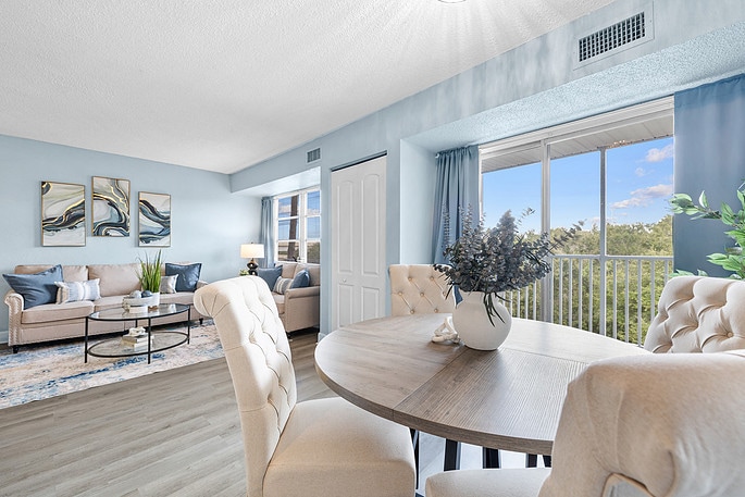 Building Photo - 3315 58th Ave S