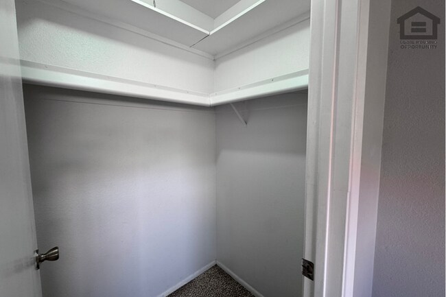 Building Photo - 3Bed/2Bath Townhouse at 47th Ave/Maryland Ave! Ready for Immediate Move-In! – FENCED-IN YARD!