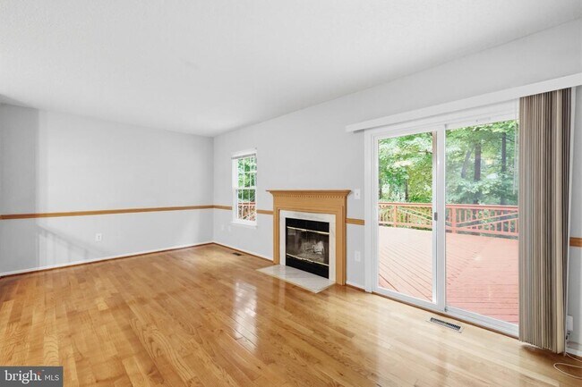 Building Photo - 4000 Sparrow House Ln
