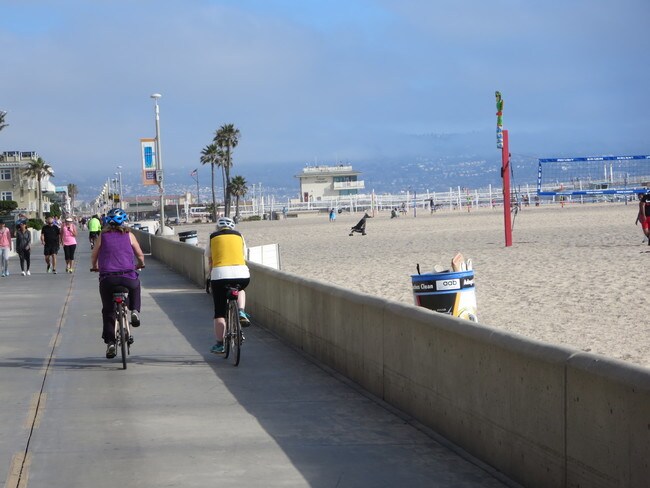 Building Photo - 1702 Hermosa Ave