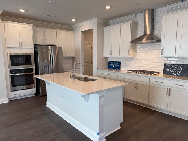 Building Photo - Brand New 4 Bedroom 3 Bathroom Single Fami...