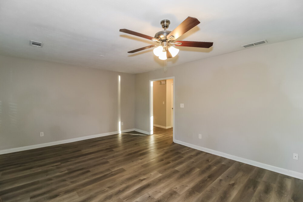 Building Photo - 796 Greenwood Trail SE