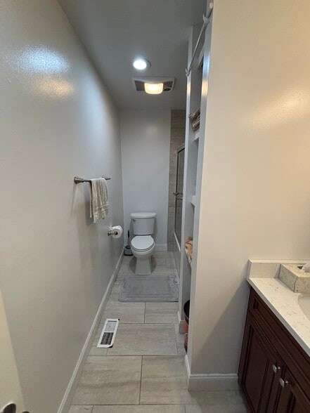 Upstairs Bathroom - 34 Eaves Mill Rd