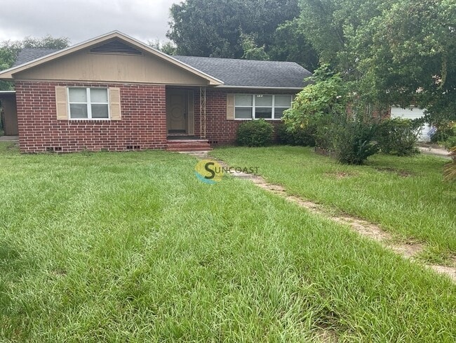 Building Photo - 1438 Magnolia Cir W