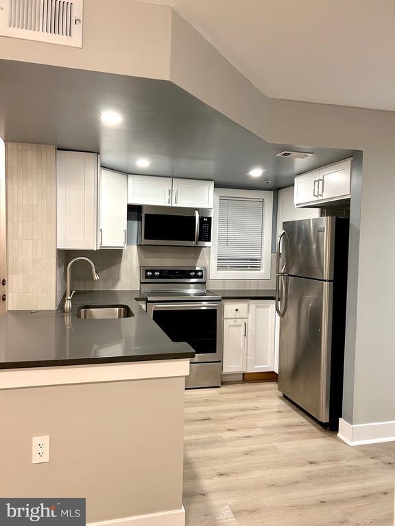 Building Photo - 15777 Easthaven Ct