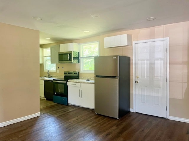 Building Photo - 203 Vienna Cir