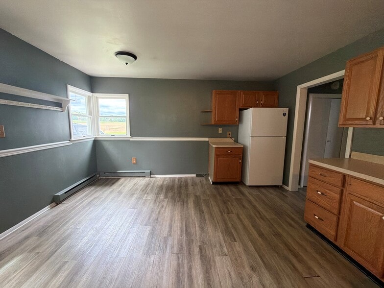 Kitchen - 1334 S York St