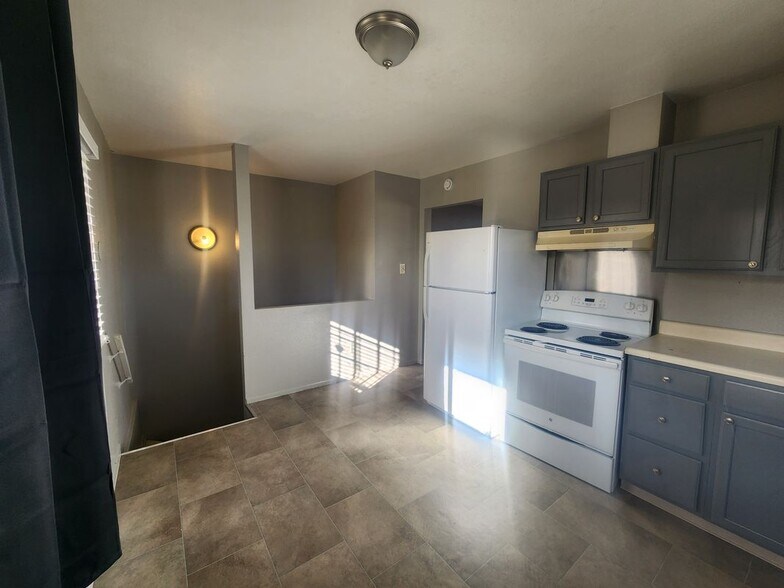 Building Photo - 91 Lansing St