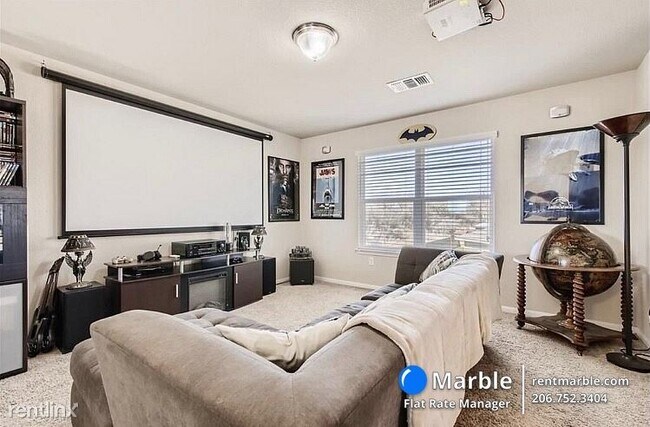 Building Photo - 3 br, 2.5 bath House - 3514 Wickham Ln