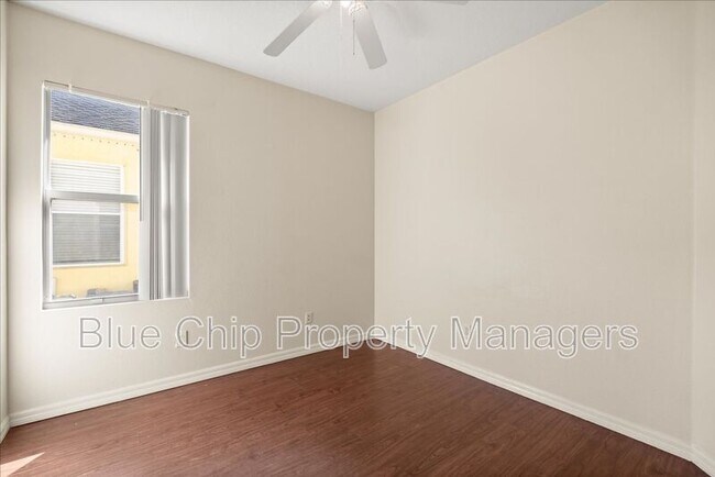 Building Photo - 115 Sahalli Ct