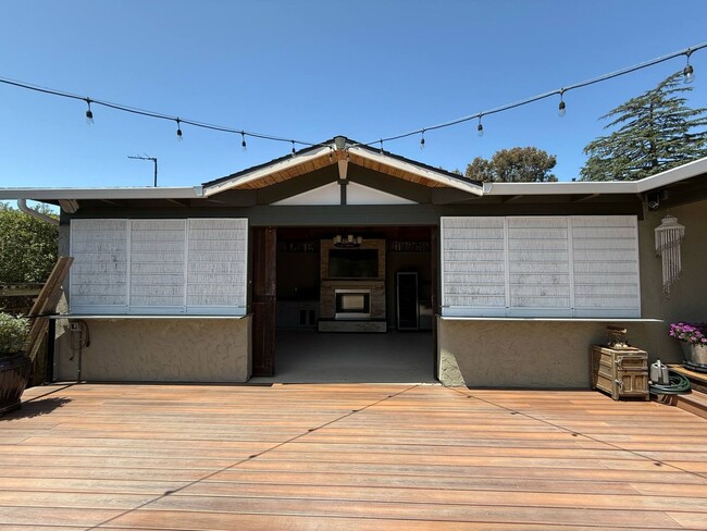 Building Photo - Remodeled San Carlos Retreat with Outdoor ...