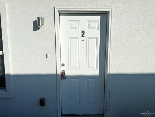 Building Photo - 13 Puffin Ave