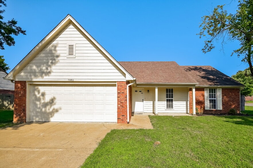 Primary Photo - 7082 Layne Dr