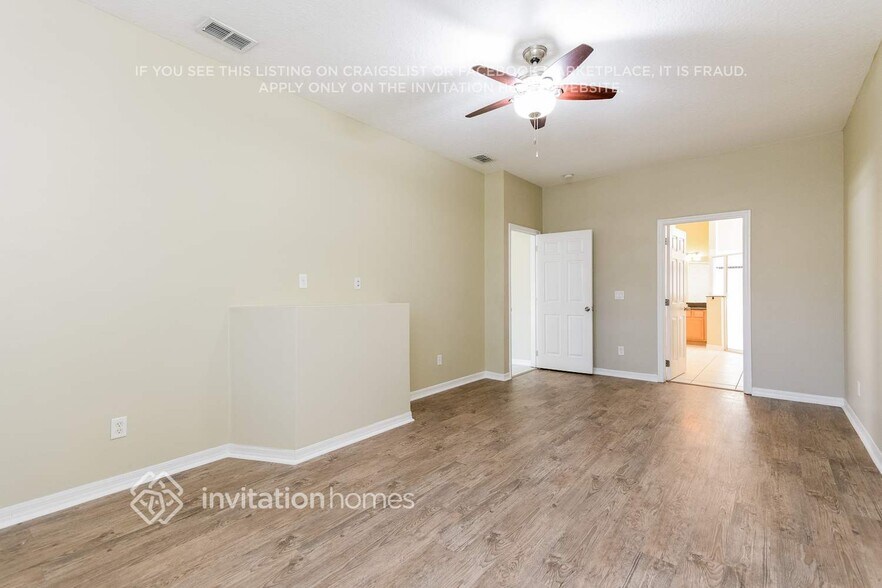 Building Photo - 866 Cherry Valley Way