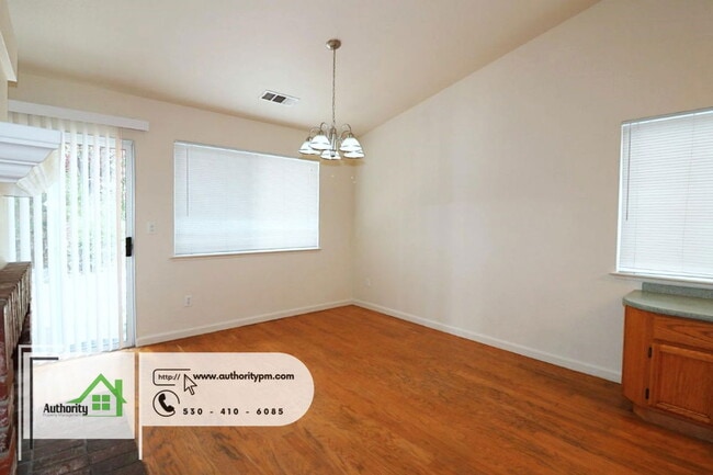 Building Photo - 1117 Grouse Dr