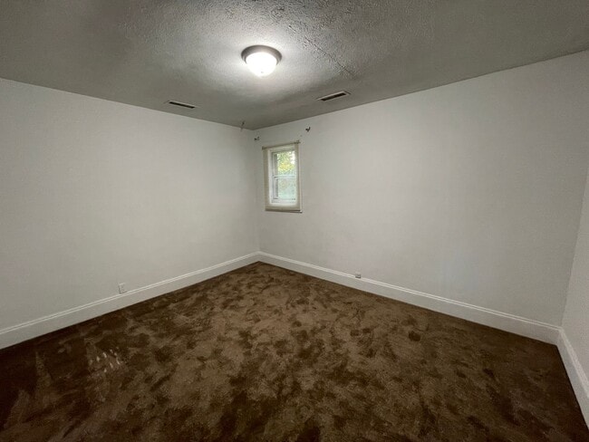 Building Photo - Single Family Home on Old Graves Mill Road