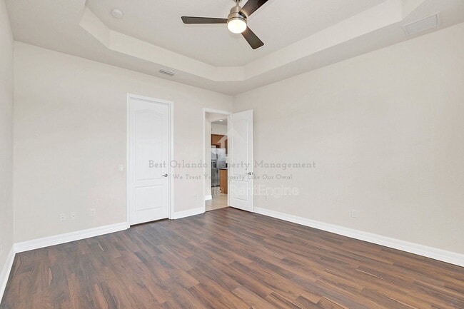 Building Photo - 10466 Stapeley Dr
