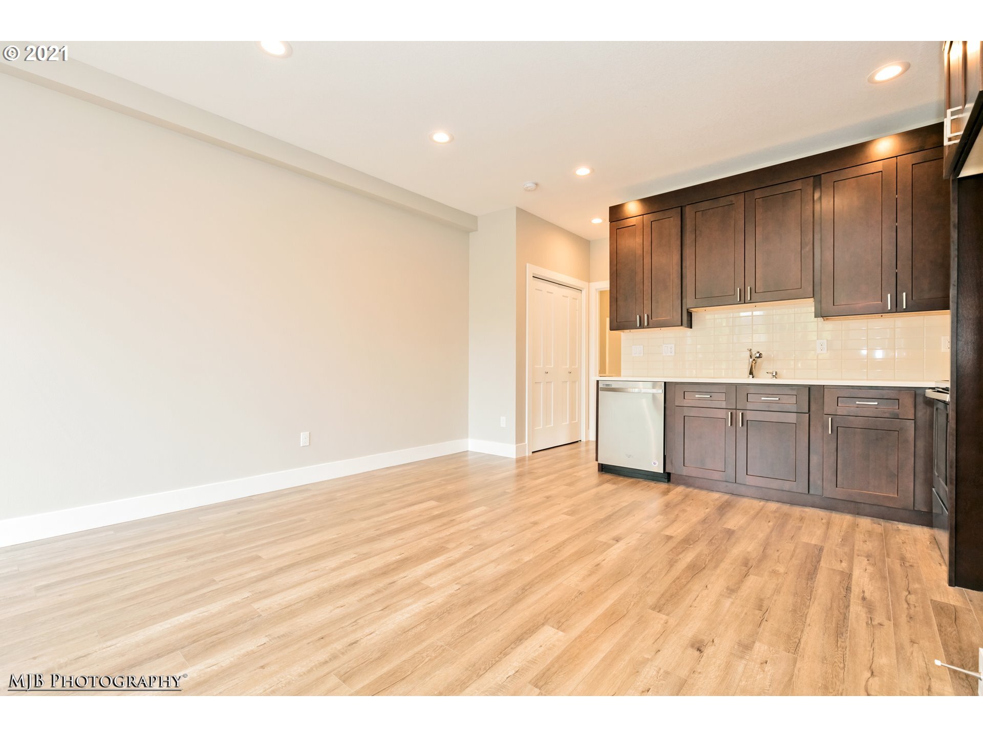 kitchen/dining - 2834 NE Killingsworth St