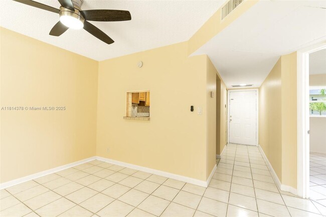 Building Photo - 7900 S Colony Cir