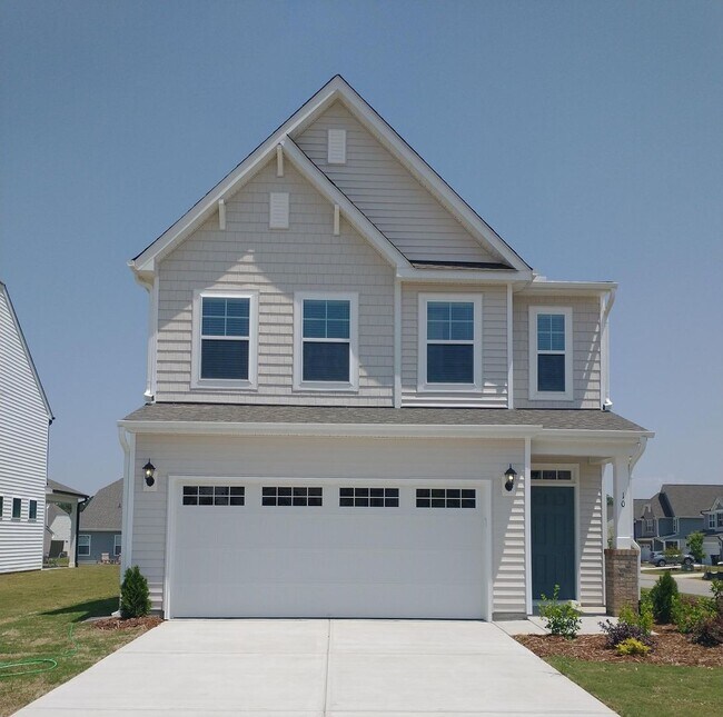 Primary Photo - Coming Soon - Beautiful Home in Benson!