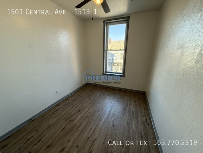 Building Photo - 1501 Central Ave