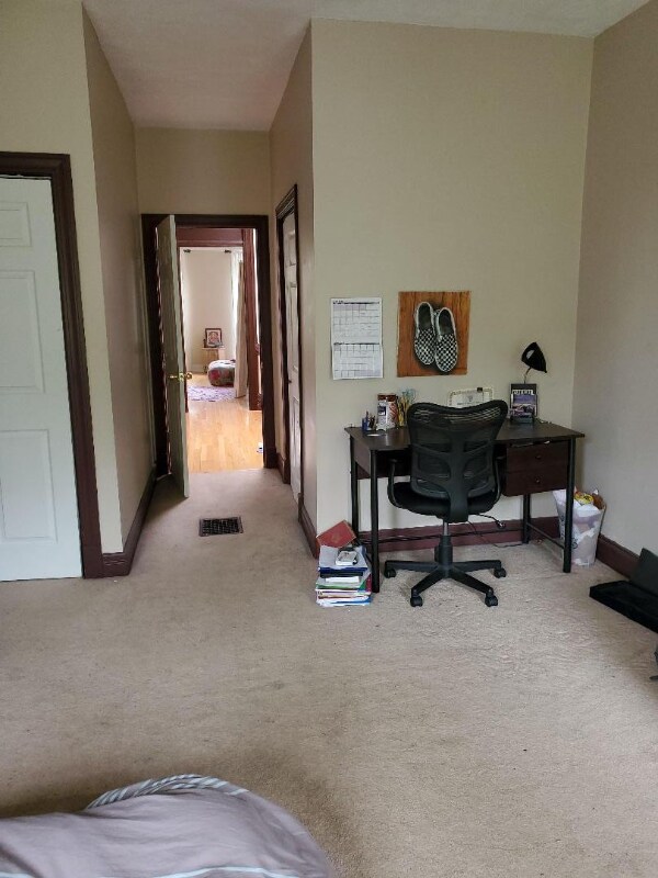 Building Photo - 437 State St