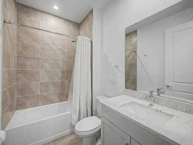 Building Photo - 9140 Remy Ln