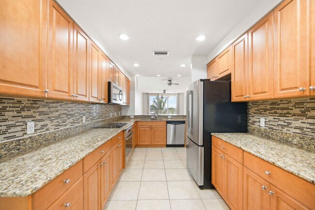 Building Photo - 606 Riviera Dunes Way