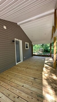 Building Photo - Charming Brand New 1 Bedroom 1 Bath Duplex