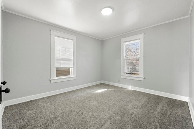 Building Photo - MOVE-IN SPECIAL - NEW LISTING! 4 BEDROOM HOME